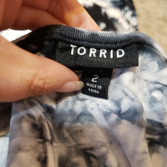 Torrid Black, Gray and White Tye-dye Asymmetrical Sundress - Picture 4 of 6